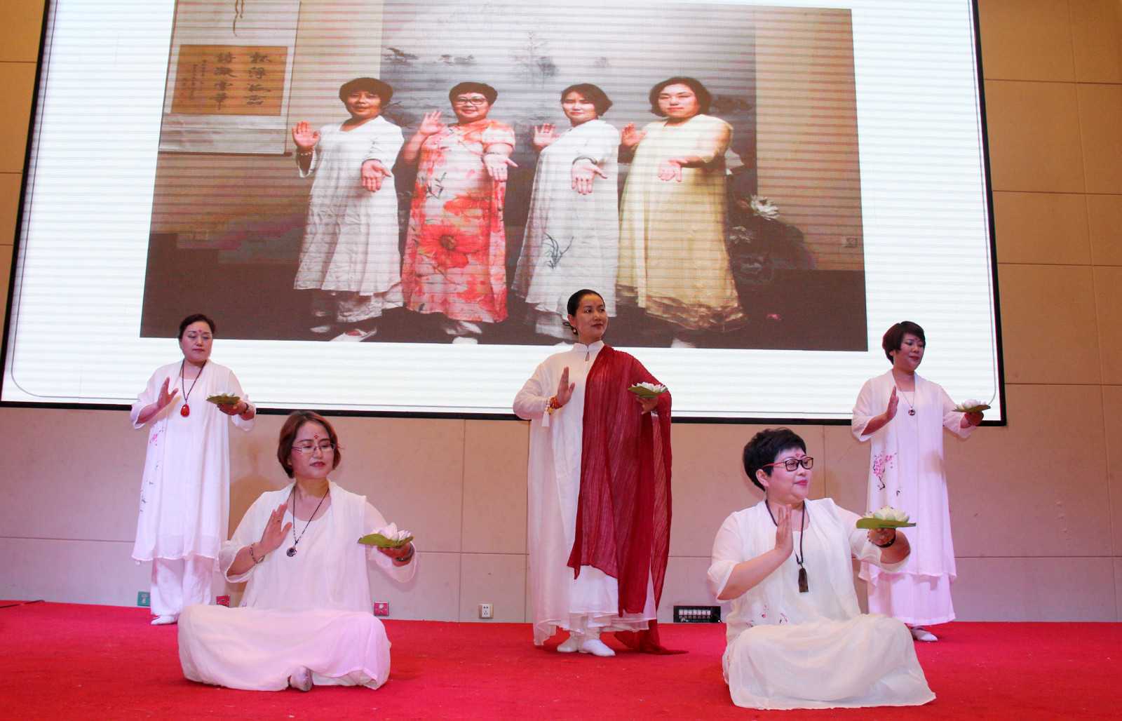 射手座今日运势！做好小事，停止胡思乱想！