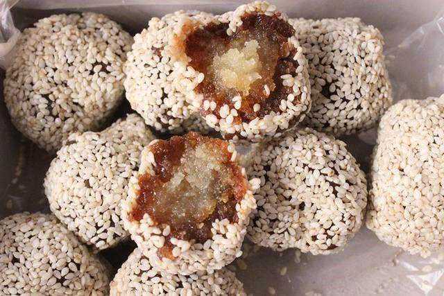 出生日暴露你的财运，5个农历日子命里藏财，越老越多金！最有福